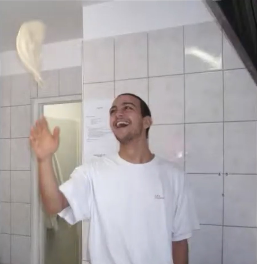 Formation de pizzaiolo et lancer de pâte à Cap-d'Ail en 2007